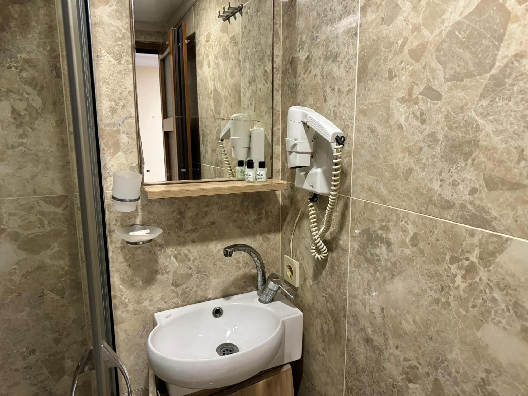 Hotel Visa Istanbul Ngoại thất bức ảnh